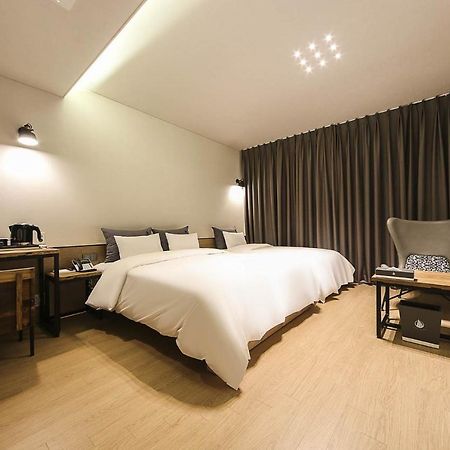 Yeoubi Hotel Ilsan Ni Eksteriør billede