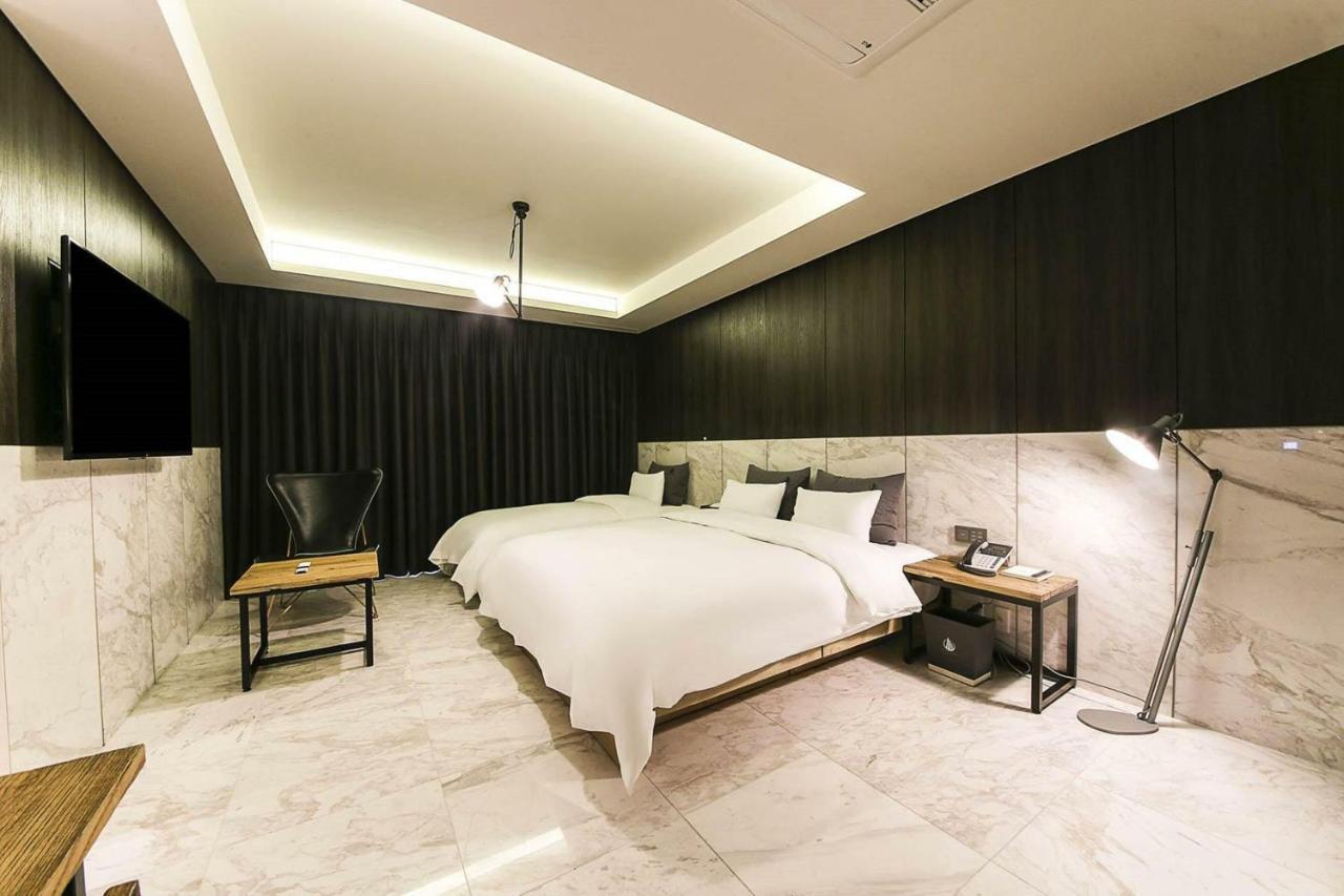 Yeoubi Hotel Ilsan Ni Eksteriør billede