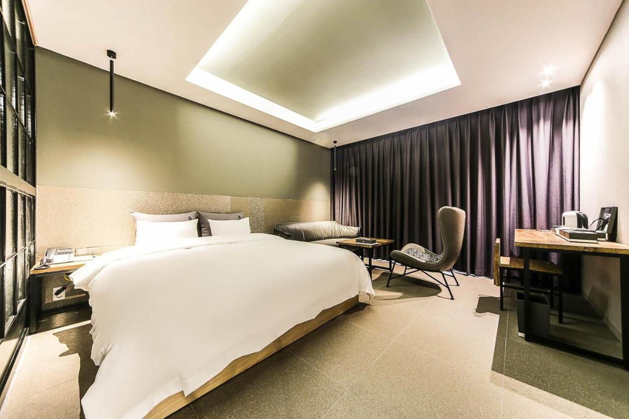Yeoubi Hotel Ilsan Ni Eksteriør billede