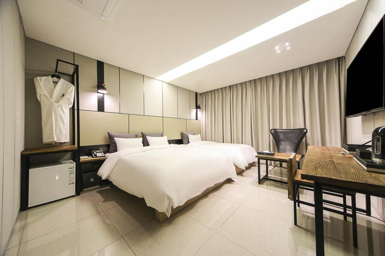 Yeoubi Hotel Ilsan Ni Eksteriør billede